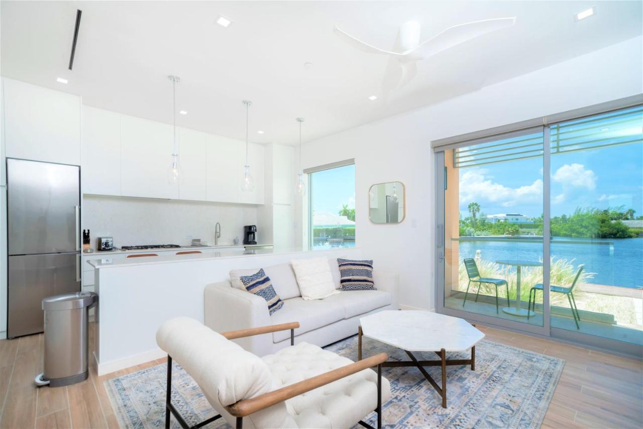 Cayman Luxury Rentals At One Canal Point George Town Exterior foto