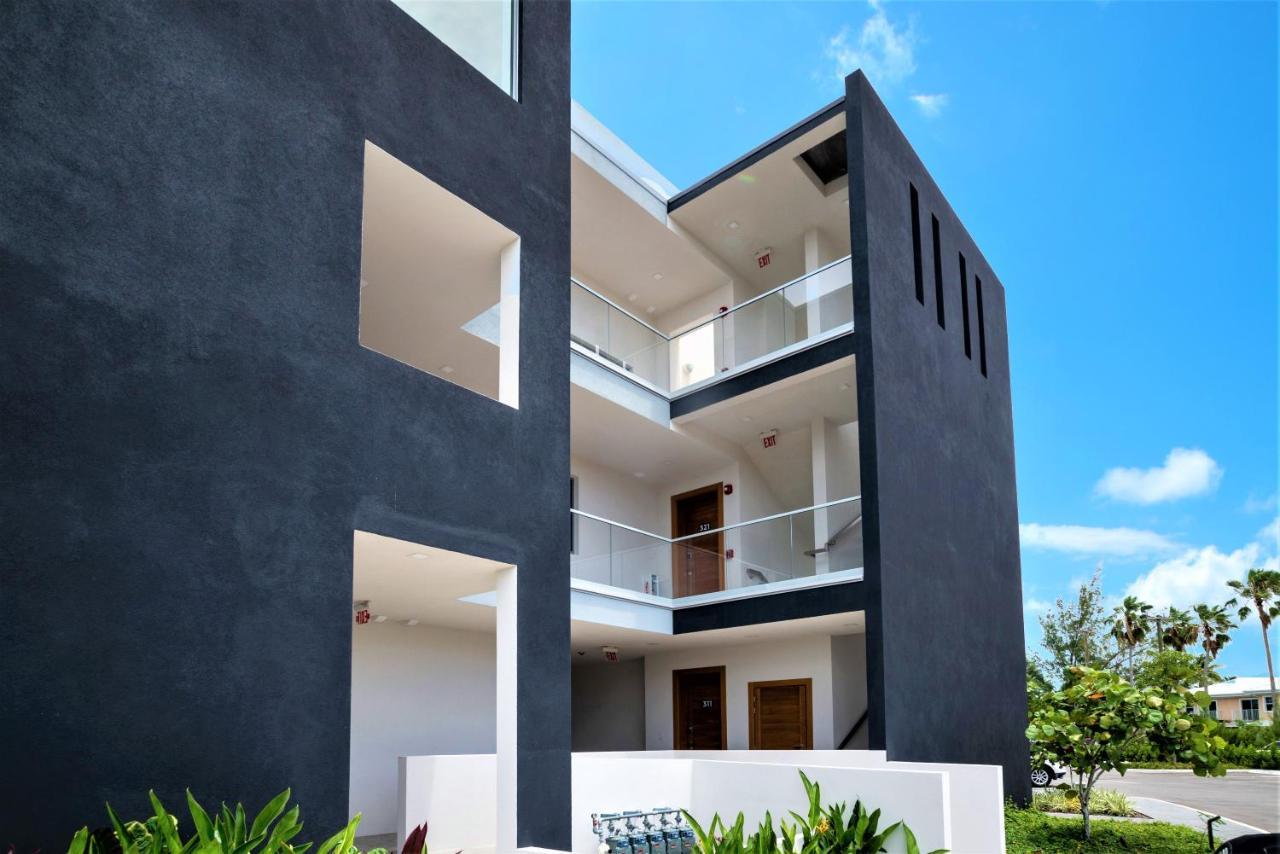 Cayman Luxury Rentals At One Canal Point George Town Exterior foto