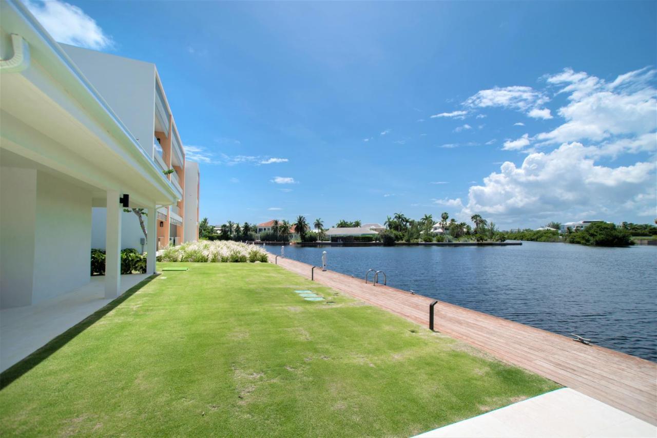 Cayman Luxury Rentals At One Canal Point George Town Exterior foto