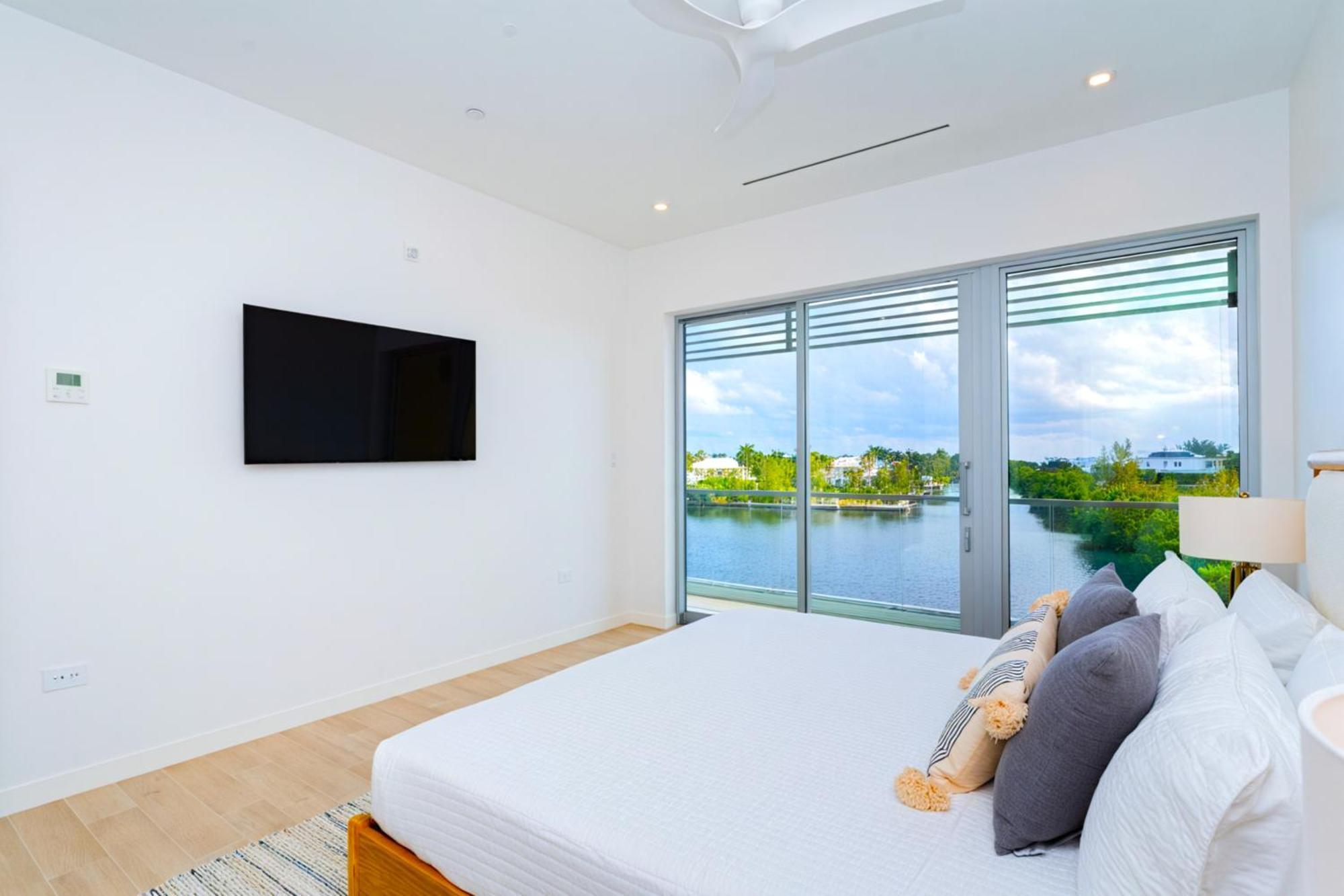 Cayman Luxury Rentals At One Canal Point George Town Exterior foto